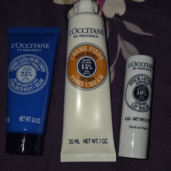 L'OCCITANE Shea Care Collection in Blue, White, and Yellow - Picture 6 of 6